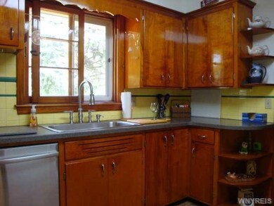 199 Warner Ave, North Tonawanda, NY 14120 - photo 4