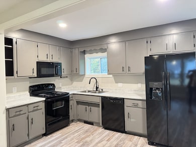 173 Inglewood Dr, Clarksville, TN 37040 - photo 6