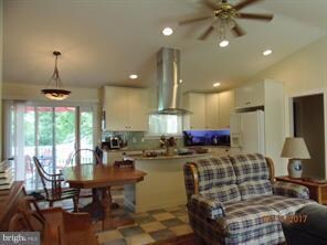 5114 Hodges Rd, Sykesville, MD 21784 - photo 3