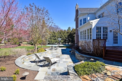 3358 V Ln, Oakton, VA 22124 - photo 4