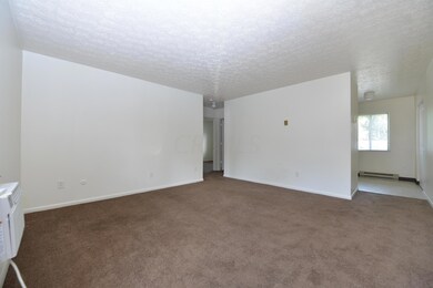 484 Forest St, Columbus, OH 43206 - photo 2