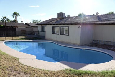 Beatifully remodeled pool.