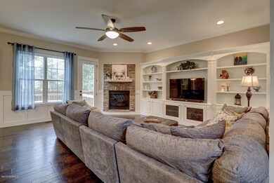 5 Great Room-