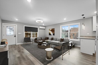 1016 S State St unit 4, Lockport, IL 60441 - photo 2