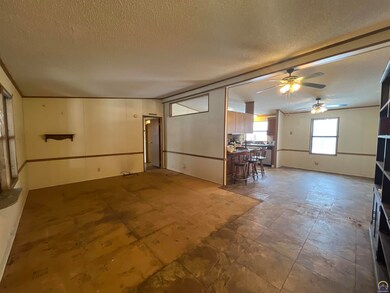 1146 SW Coker Rd, Wakarusa, KS 66546 - photo 7