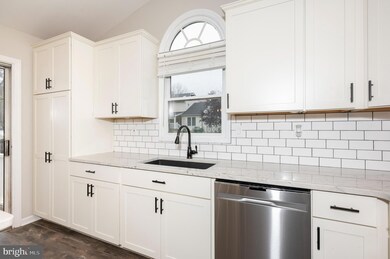 306 Patrick Way, Royersford, PA 19468 - photo 7