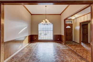 Formal Dining Area/foyer