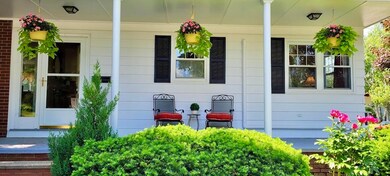 54 Rhode Island Ave, Millinocket, ME 04462 - photo 4