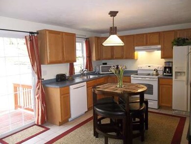 114 Norfolk St, Worcester, MA 01604 - photo 5