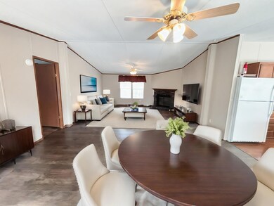 2Living Room 1