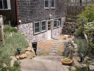 77 13th St N, Edgartown, MA 02539 - photo 3
