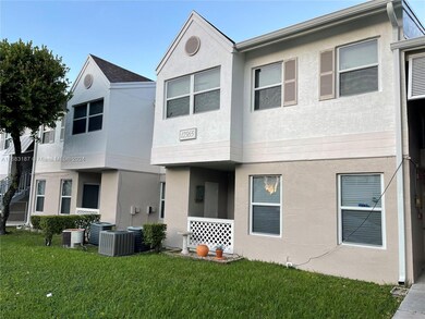 17565 NW 67th Place unit B8, Hialeah, FL 33015 - photo 2
