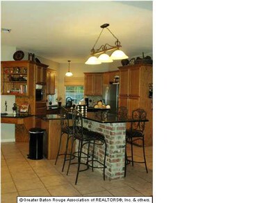 This kitchen was designed for entertaining!