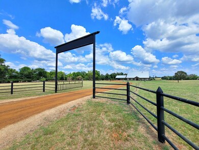 1238 County Road 816, Nacogdoches, TX 75964 - photo 2