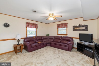 10314 Ni River Dr, Spotsylvania, VA 22553 - photo 4