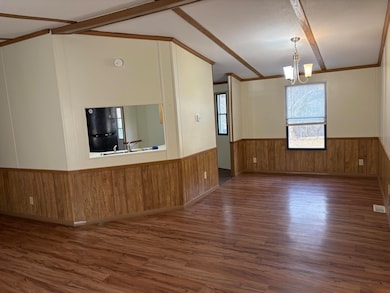 125 Compton Dr, Elliston, VA 24087 - photo 2