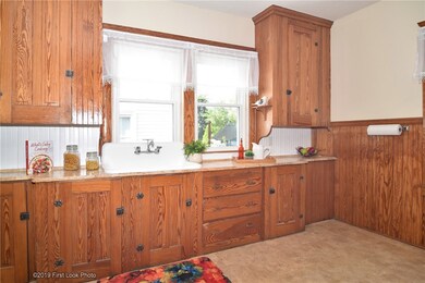 11 Walker St, Pawtucket, RI 02860 - photo 5