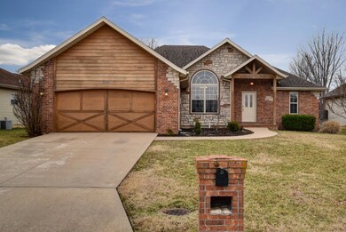 936 E Ozark Jubilee Rd, Nixa, MO 65714 - photo 2