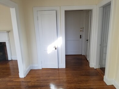 Peabody Court unit 48, Cambridge, MA 02138 - photo 4