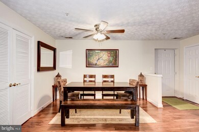 621 Admiral Dr unit 308, Annapolis, MD 21401 - photo 2