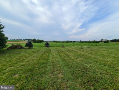 7362 Windmill Rd, Greencastle, PA 17225 - photo 2