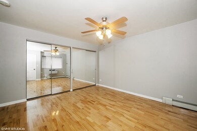 Sheridan Balmoral Apartments unit 204, Chicago, IL 60640 - photo 7