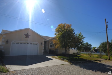 80 N 400 W, Gunnison, UT 84634 - photo 2