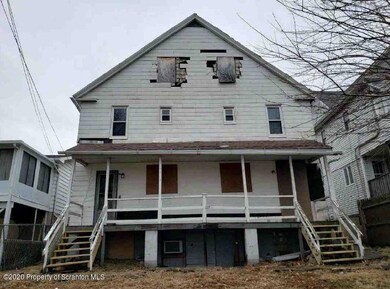 712 N Bromley Ave, Scranton, PA 18504 - photo 2