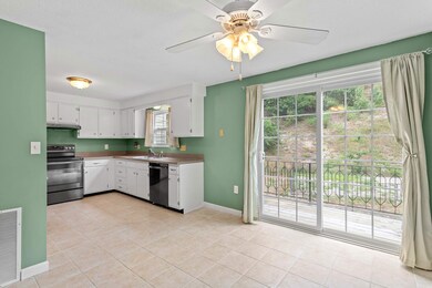 9 E Ridge Rd, MerriMacK, NH 03054 - photo 6