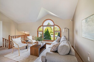 1249 Creekview Dr, Crown Point, IN 46307 - photo 4