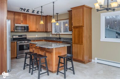 2800 Nugget Lane Anchorage AK-large-008-