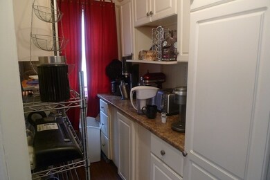 127 Pineywoods Ave unit 129, Springfield, MA 01108 - photo 6