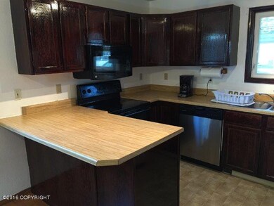 kitchen stove washer-dryer 3796