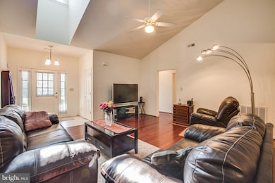 7112 Destiny Ln, Fredericksburg, VA 22407 - photo 6