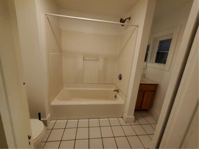 160 Broadway unit 3, Newport, RI 02840 - photo 6