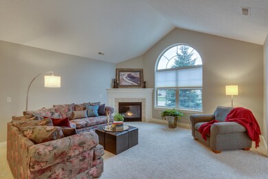 05 Living Room