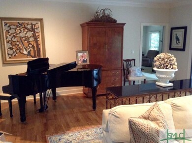 LIVING ROOM 1