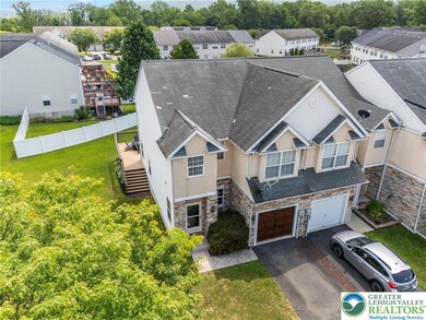 225 Maple Ct, Alburtis, PA 18011 - photo 3