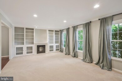 8711 Shadowlake Way, Springfield, VA 22153 - photo 6