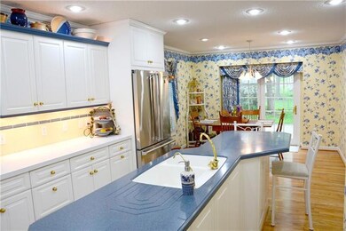 708 NW 19th St, Blue Springs, MO 64015 - photo 3