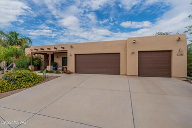 3 Car Garage