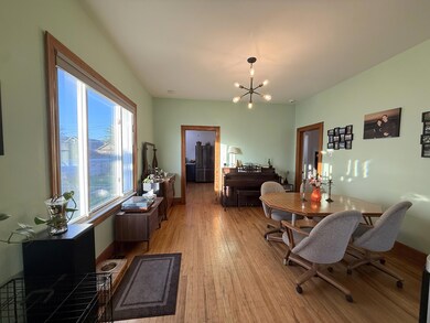 12051 Fleming St, HamtraMcK, MI 48212 - photo 5