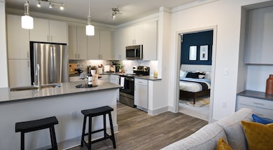 1700 Katy Fort Bend Rd unit 111304, Katy, TX 77493 - photo 4