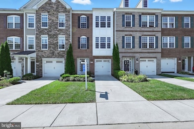 4905 Forest Pines Dr, Upper Marlboro, MD 20772 - photo 6