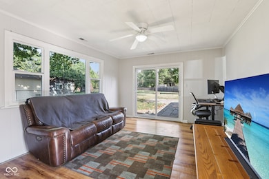 229 Arlington St, Whiteland, IN 46184 - photo 5