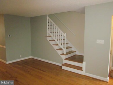 3072 S Abingdon St, Arlington, VA 22206 - photo 2