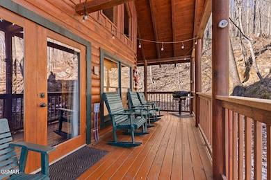 701 Ridgewood Way - Pigeon Forge-6