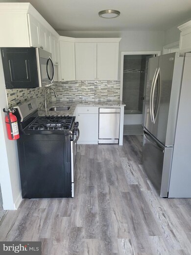 32 Wilson Rd, Clementon, NJ 08021 - photo 7