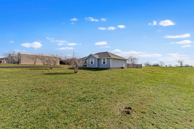 23991 Lawrence 2152, Marionville, MO 65705 - photo 3