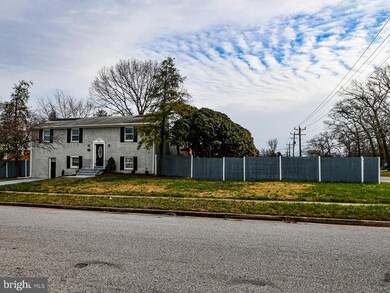 6308 Larwin Dr, Temple Hills, MD 20748 - photo 4